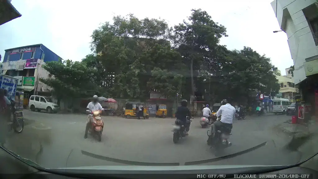 Sangeetha Gadgets - Arumbakkam (MMDA Water Tank)