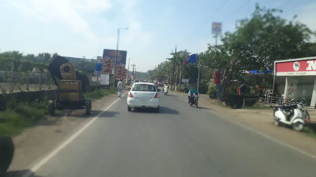 Regalsalonalibag