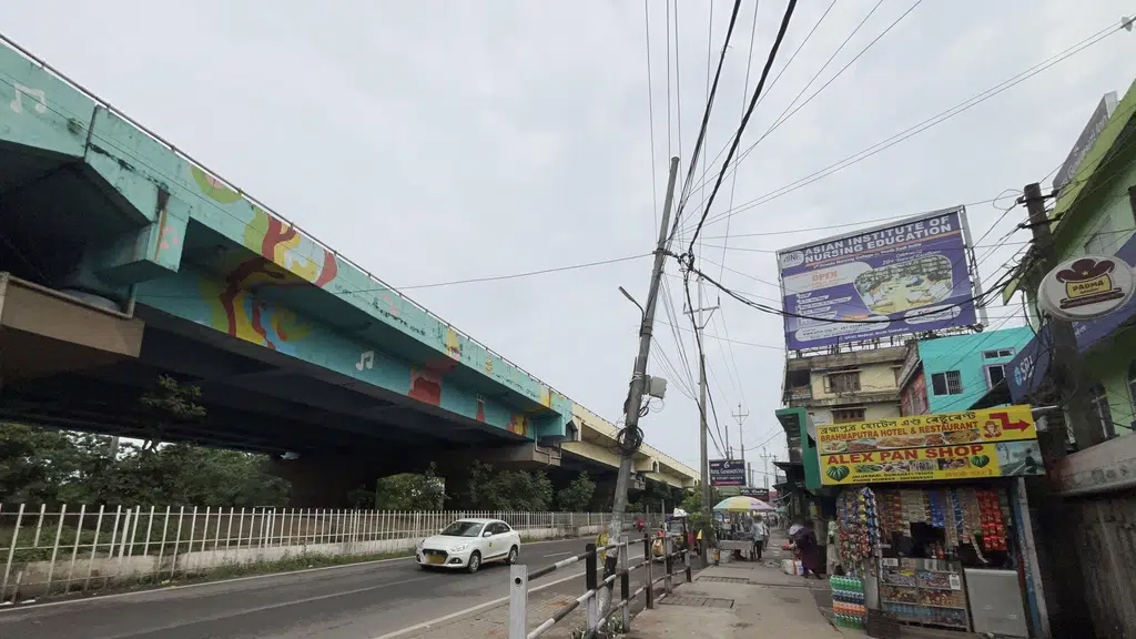 Jalukbari flyover