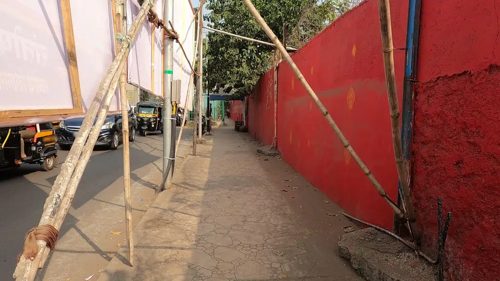 Juhu Gulmohar CHS