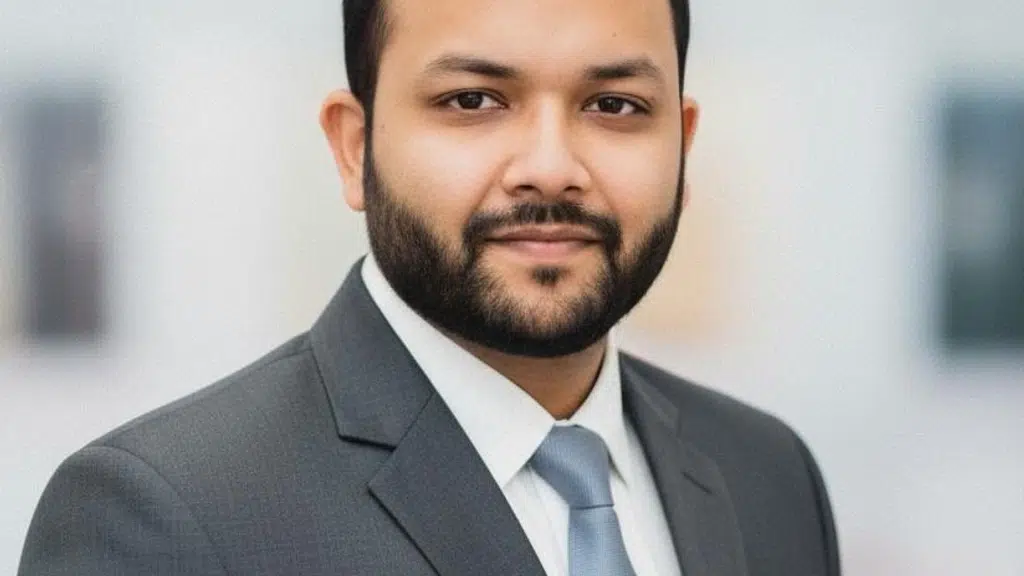 Dr. Mannan Gupta