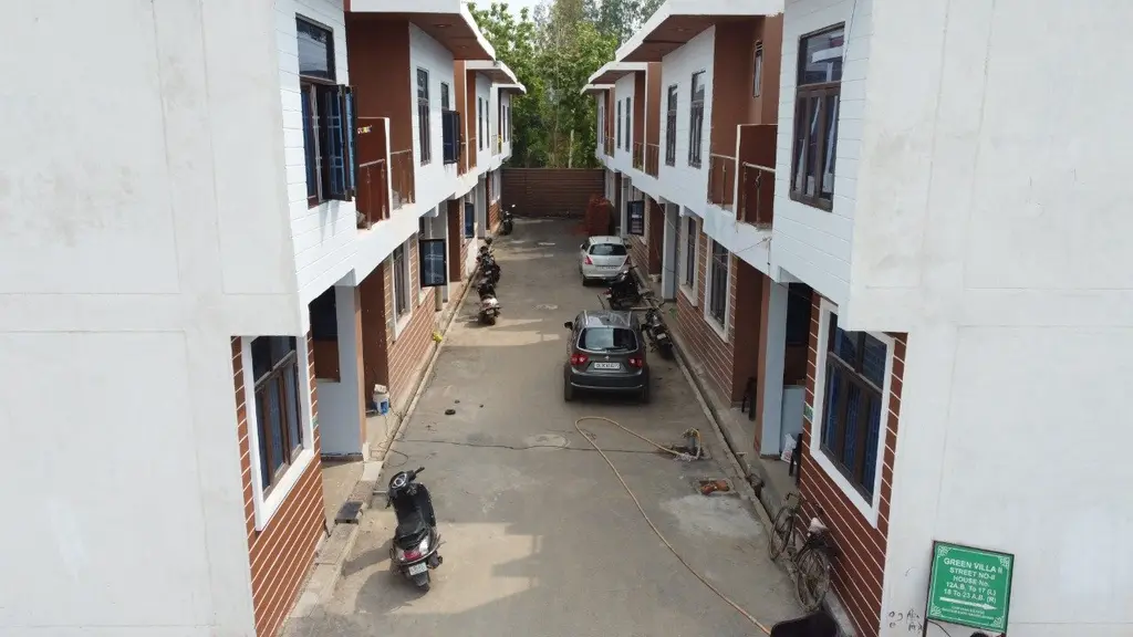 Green Villa 2