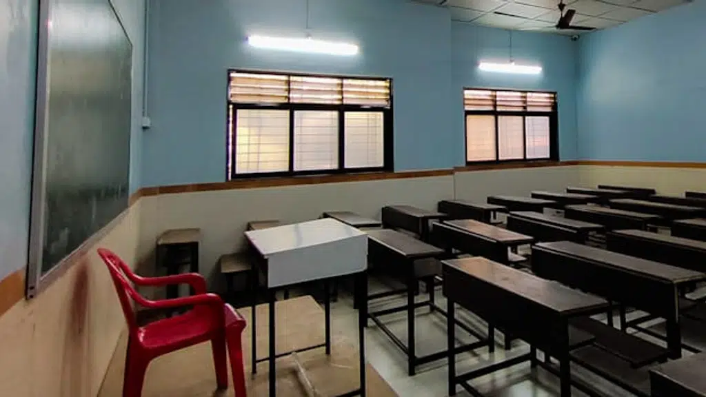 Sandesh College of Arts Commerce and Science