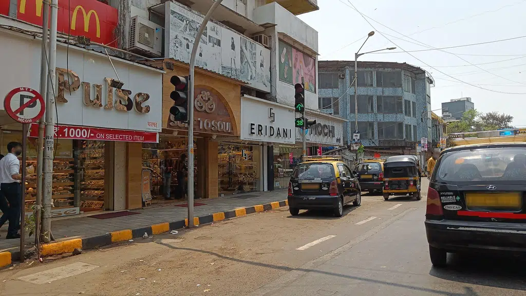 Hotel Kadamb Residency