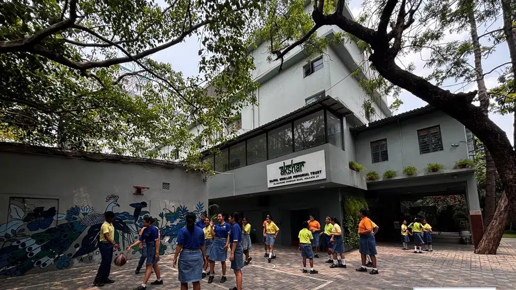 Akshar School