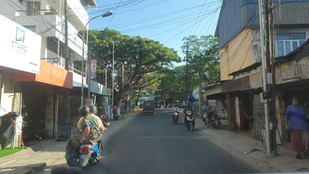 Thoppumpady Police Station