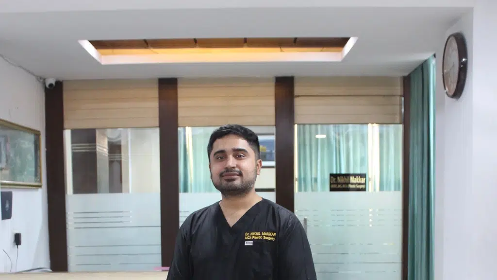 Dr. Nikhil Makkar Plastic and Cosmetic and Reconstructive Surgeon