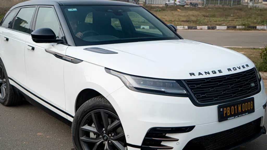 DriveAway Car Rentals - Self Drive Cars Delhi