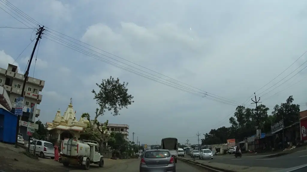 Athrav Hospital