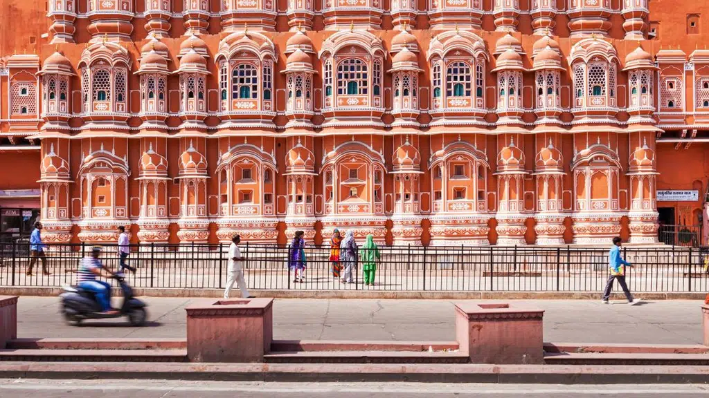 Aamantran Tours