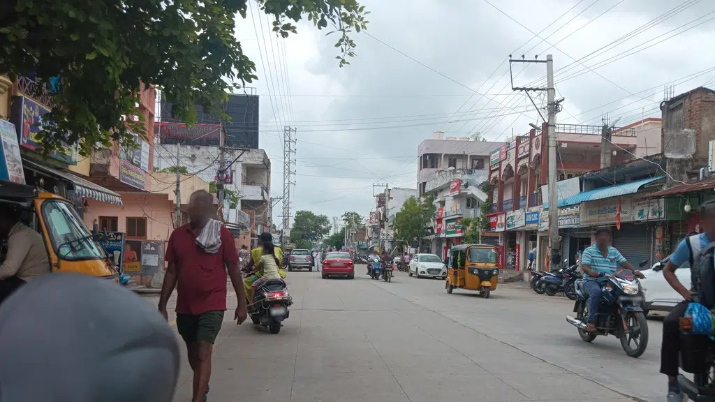 Sri Bramaramba Sametha Sri Guntumalleswaraswamy Temple