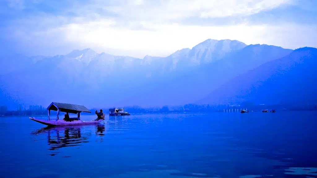 Sanjari Travels