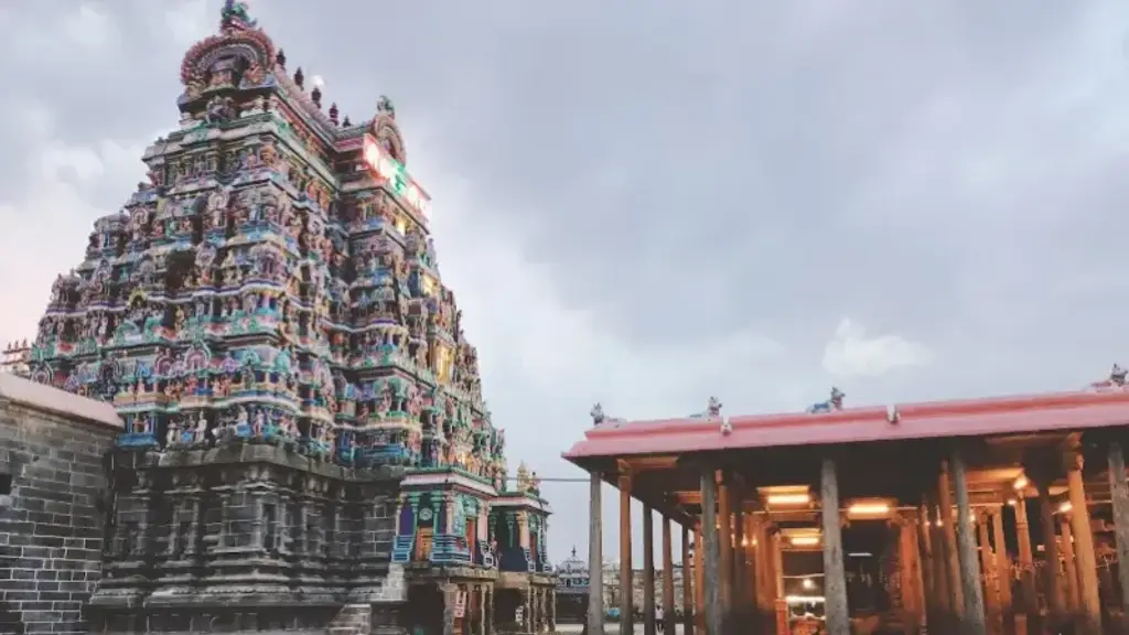 விருத்தகிரீஸ்வரர் திருக்கோயில் - Viruthagireeswarar Temple