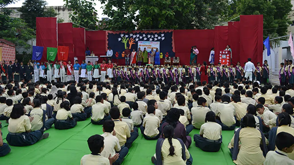 Kids World School