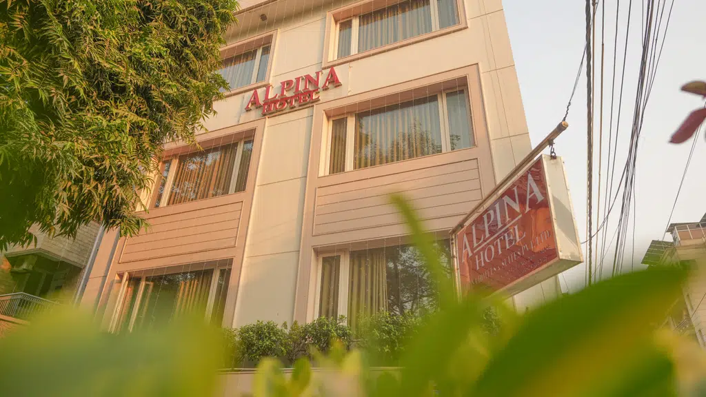 Alpina Hotel