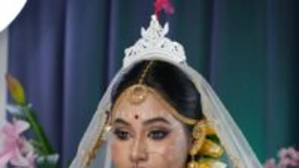 Makeup and Hair artist Lipika gain
