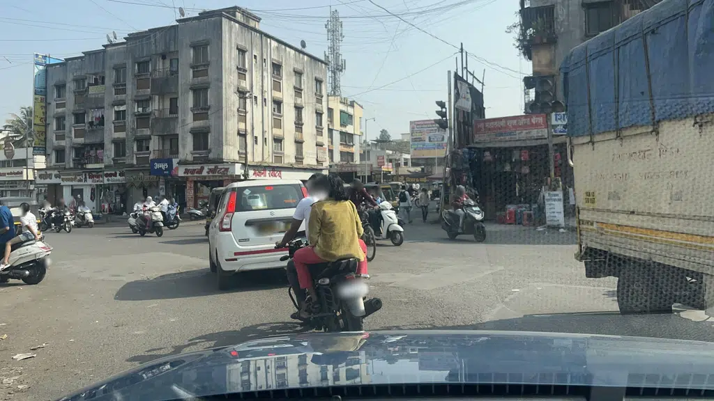 Pokale Patil Prestige