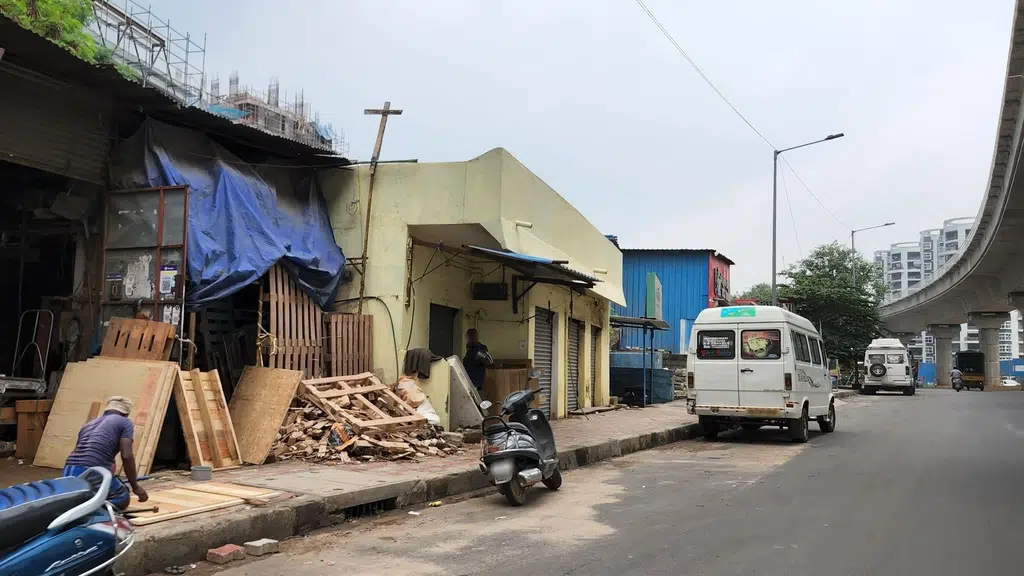 NALAV Lohit Motors