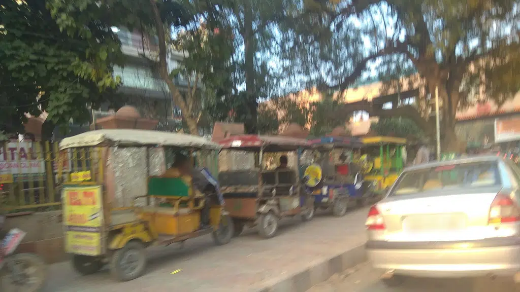 Cafe Delhi Heights
