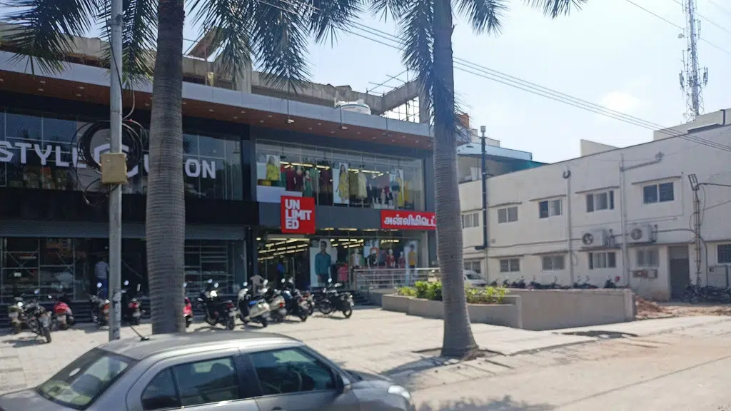 AVR Swarnamahal Jewelry